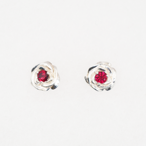Stud rose with red cz 2.8g